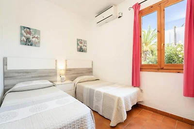 Haus in Cala en Blanes