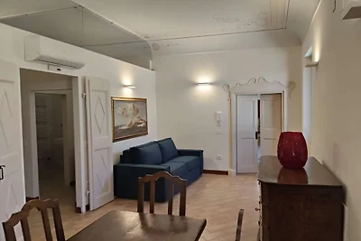 Wohnung in einem Dorf mit Swimmingpool
