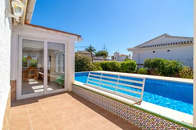 Villa in Nerja mit Pool nahe Burriana Strand