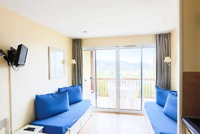 Wohnung bei Sainte-Maxime mit Poolblick