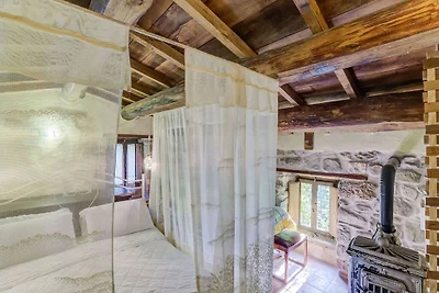 Piccolo cottage con idraulico del XVII secolo