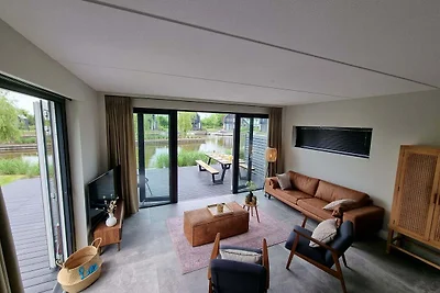 Villa mit privater Terrasse