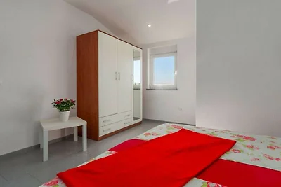 Wohnung in Fazana mit Schwimmbecken