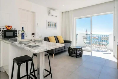 Wohnung in Luz mit Meerblick