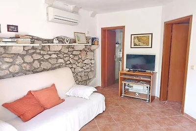 Olive's Apartment-Two Bedroom Apartment with...