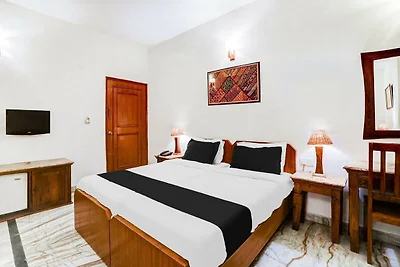 Hotel O Sansarchandra Road Luna Rosa