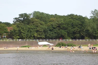 Ferienwohnung in Varel mit Schwimmbecken