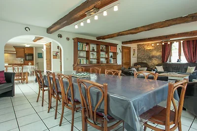 Ferienhaus in Humain mit Garten