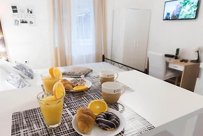 Apartments C-enter - Deluxe Studio Apartment...