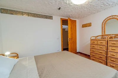 Wohnung in San Teodoro mit Terrasse