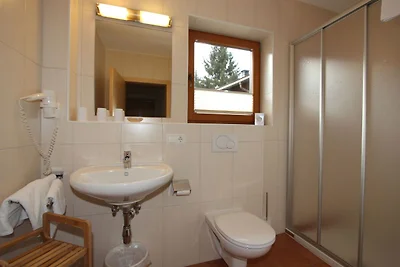 Stilvolles Appartement in Uderns mit Balkon