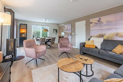 Charmante Villa in der Nähe von Meer und Wald