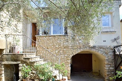 Schönes Haus mit Terrasse im Gard