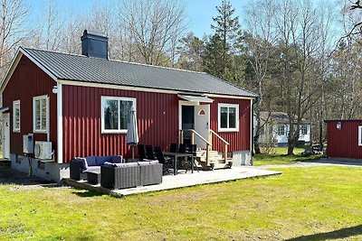 4 Sterne Ferienhaus in FÅGELMARA