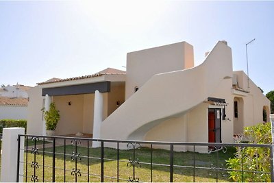 Traditionelle portugiesische Villa im rustika...