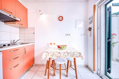 Apartments Gracin - One Bedroom Apartment wit...