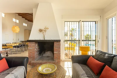 Villa in Arenas mit Meerblick und Pool