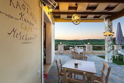 Villa in Achlades Kreta mit privatem Pool