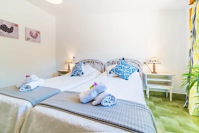 Landhaus mit 3 Schlafzimmern und Pool