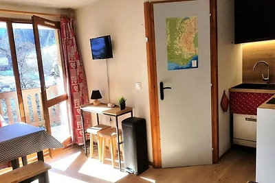 Wohnung in Arèches in der Nähe von Skipisten