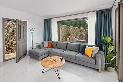 Nuova Villa di Lusso con Piscina Privata