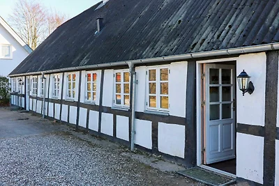 10 persone case ad Hadsund
