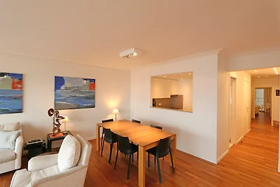 Ruim appartement aan de zeedijk
