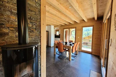 Chalet in Les Gets mit Bergblick