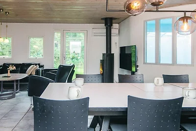 8 persone case ad Ørsted-By Traum
