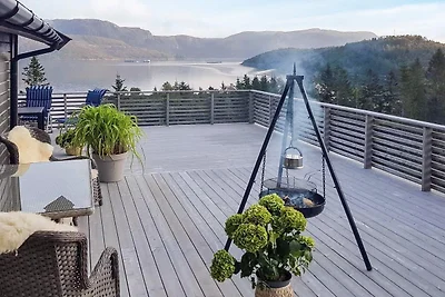 4 Sterne Ferienhaus in Naustbukta