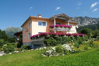 Ferienwohnung in Grän mit Schwimmbecken