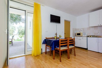 Apartments Glavor - One Bedroom Apartment wit...