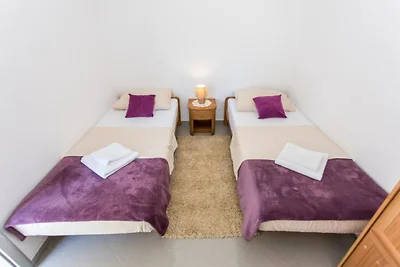 Apartment Mojaš - Two Bedroom Apartment with...