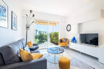 Apartment in Cannes mit Meerblick und Garten