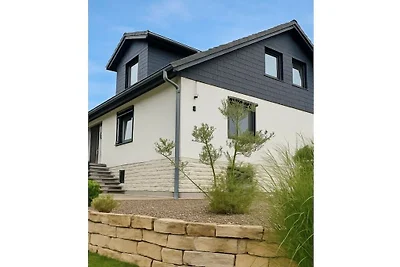 Vakantieappartement in Vöhl met zwembad