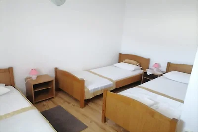 Apartments Libertas - Two Bedroom Apartment w...