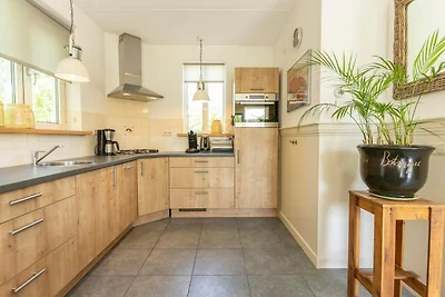 Ferienhaus in De Koog am Strand