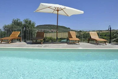 Lussuosa casa vacanze con piscina