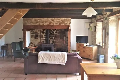 Ferienhaus mit Pool in Corrèze
