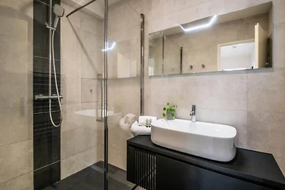 Appartement in Tassin met Uitzicht