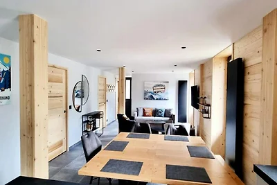 4 camere per 9 persone