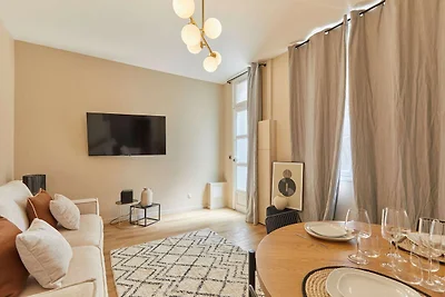 Moderne Suite am Seineufer im 16.