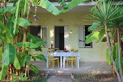 Residence op 8 km afstand van Tropea, zwembad...