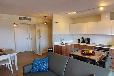 Apartment mit Terrasse und Meerblick