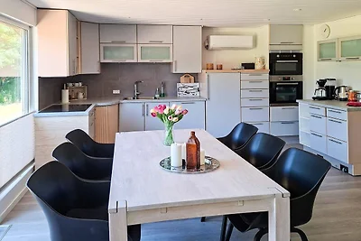 4 Sterne Ferienhaus in Hals