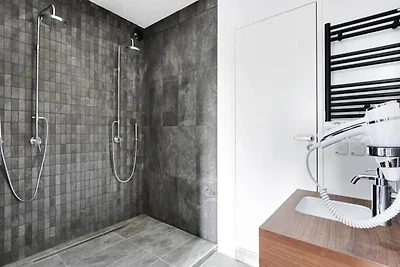 Maison Labruyere Gemütliche Gartensuite