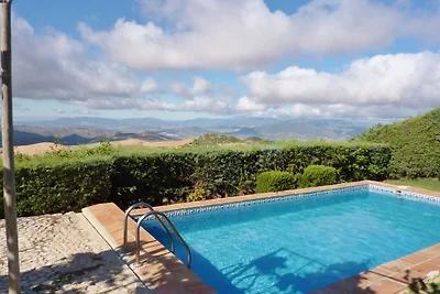 Gemütliches Landhaus mit privatem Pool