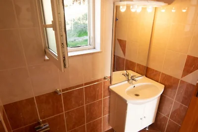 Villa Maslina-Olive two bedroom apartment wit...