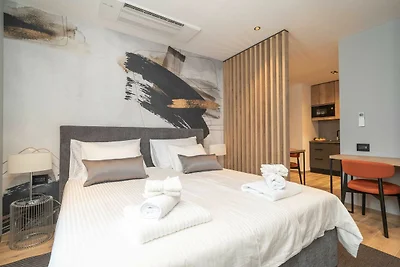 Apartments Villa Royale - Studio Apartment wi...