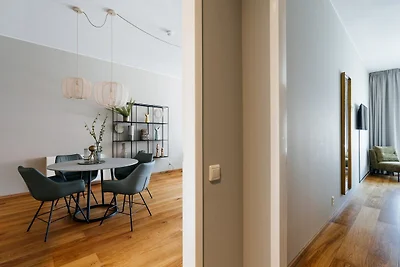 Modernes Apartment in Den Haag mit Balkon